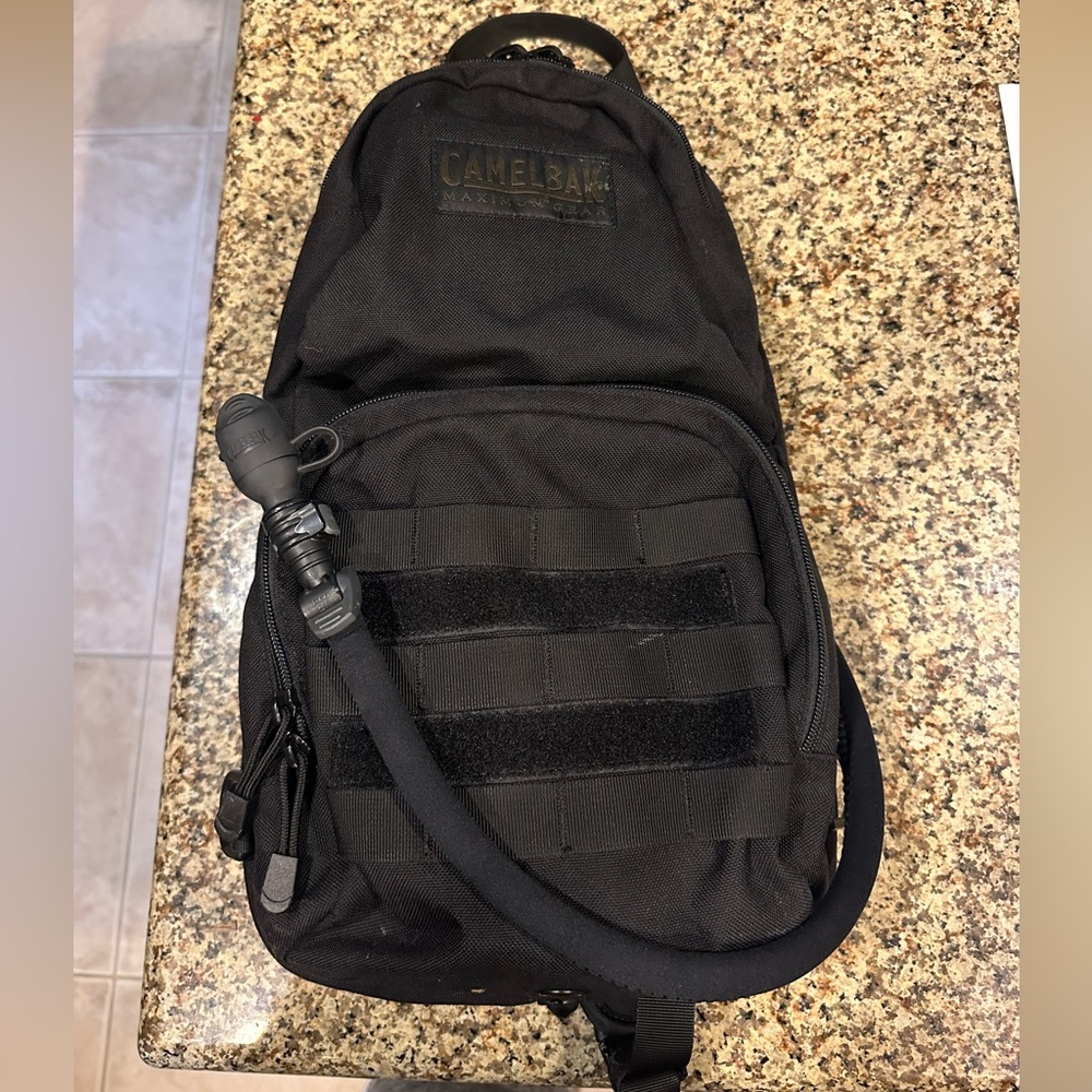 Black Camelbak